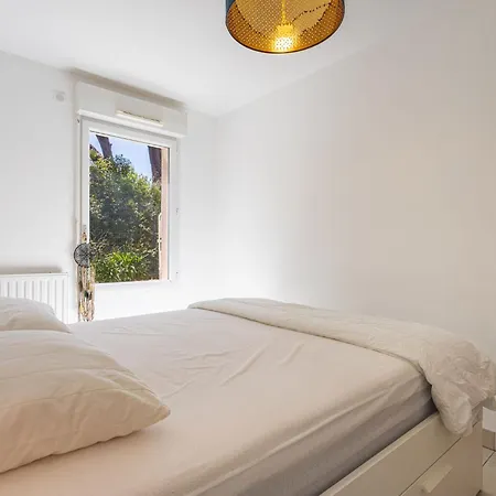 Lyloa By Interhome Appartamento Six-Fours-les-Plages