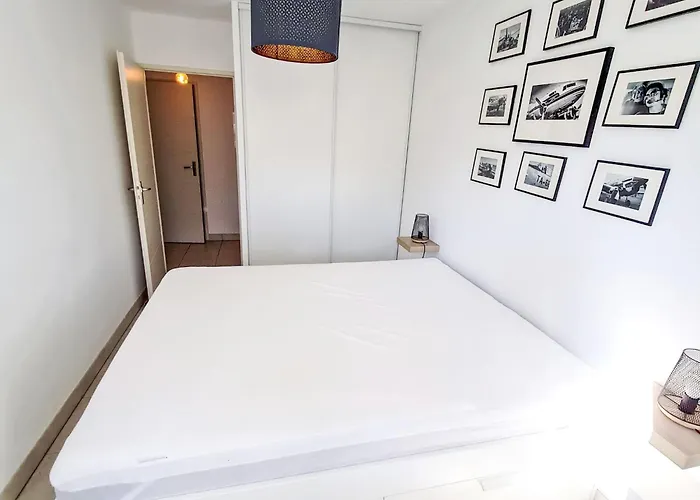 Lyloa By Interhome Daire Six-Fours-les-Plages